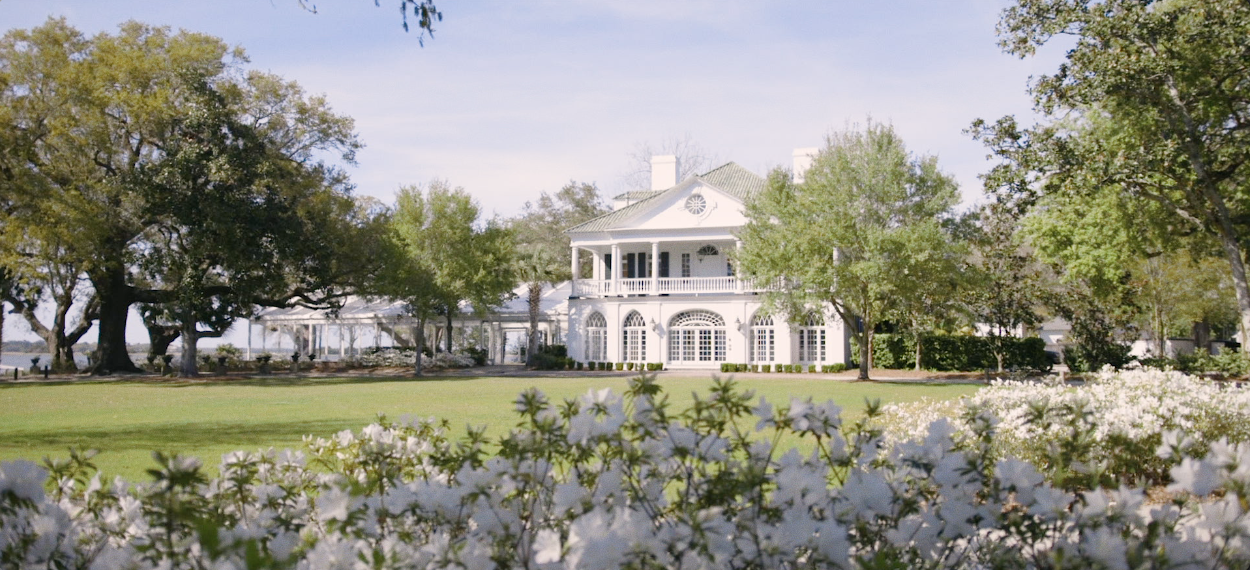 Lowndes Grove Plantation house and flowers